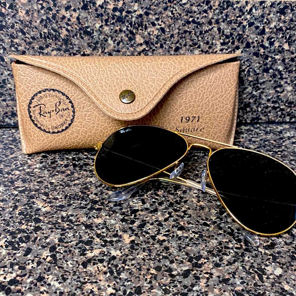 Ray-Ban Sunglasses - Picture 2 of 2